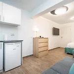 Gordon Area - Suite Three